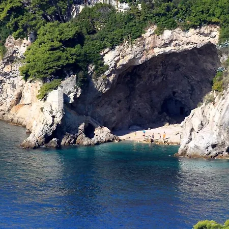 ヴィラ Luxury With A Swimming Pool Rozat, Dubrovnik - 20840 *